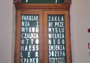 Drzwi do farbiarni znajdujące się w Miejskiej Strefie Kultury.