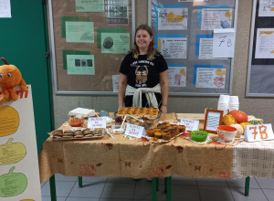 Jesienne smaki - degustacja potraw z owoców i warzyw.