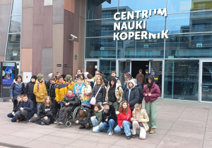 uczniowie przez CNK