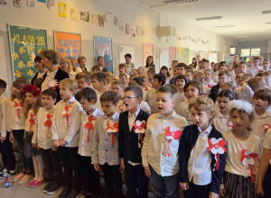 Narodowe Święto Niepodległości w „małej szkole”