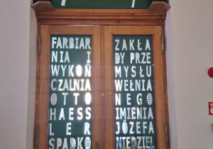 Drzwi do farbiarni znajdujące się w Miejskiej Strefie Kultury.