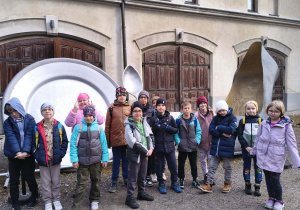 Uczniowie klas 2 podczas wycieczki po Łodzi.