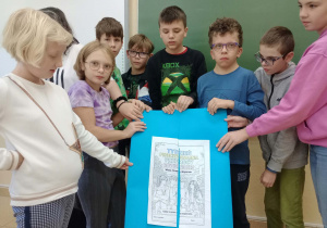 lapbook wykonany przez uczniów klasy 5 c