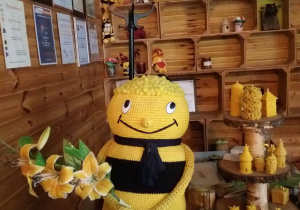 Pszczółka maskotka w Pasiece w Lipce