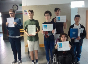 Laureaci i finaliści konkursów historycznych.